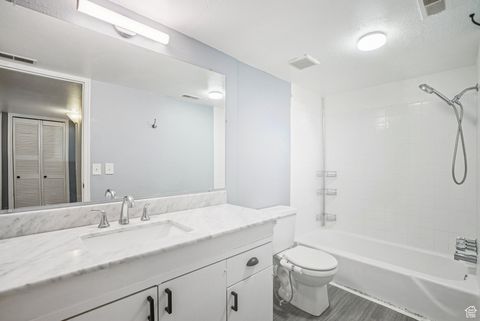 Tiny photo for 875 E ARROWHEAD LN #40, Murray, UT 84107 (MLS # 2118049)
