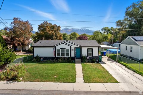 Photo of 996 N 200 W, Lehi, UT 84043 (MLS # 2117265)