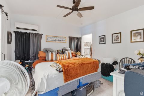 Tiny photo for 996 N 200 W, Lehi, UT 84043 (MLS # 2117265)