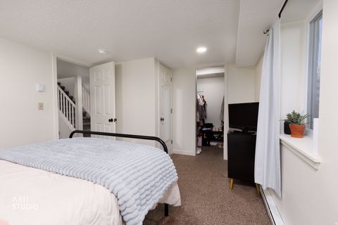 Tiny photo for 384 N 800 E, Provo, UT 84606 (MLS # 2120950)