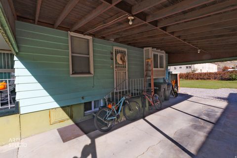 Tiny photo for 384 N 800 E, Provo, UT 84606 (MLS # 2120950)