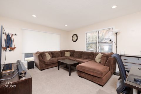 Tiny photo for 384 N 800 E, Provo, UT 84606 (MLS # 2120950)
