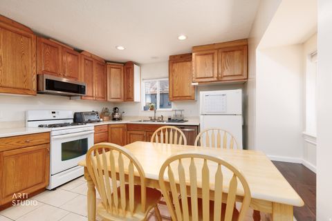 Tiny photo for 384 N 800 E, Provo, UT 84606 (MLS # 2120950)
