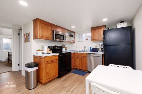 Tiny photo for 384 N 800 E, Provo, UT 84606 (MLS # 2120950)