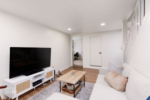 Tiny photo for 384 N 800 E, Provo, UT 84606 (MLS # 2120950)