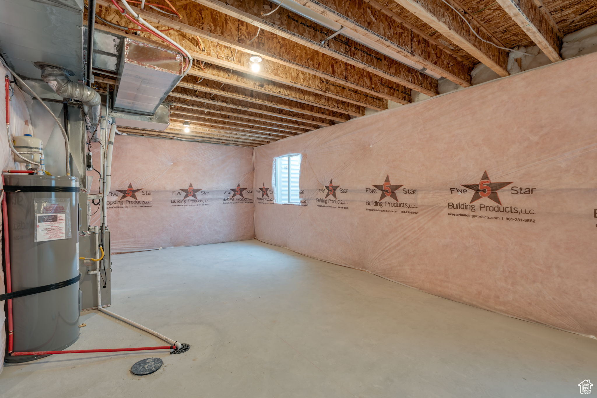 RESIDENCES AT PINNACLES AT EAGLE MOUNTAIN - Residential