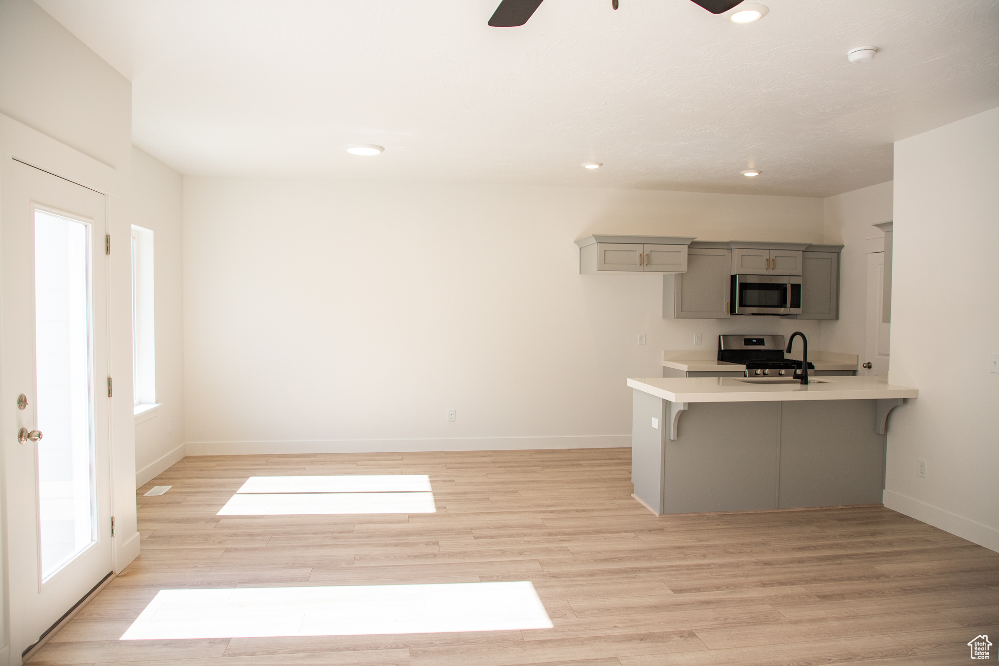 SALEM FIELDS - Residential