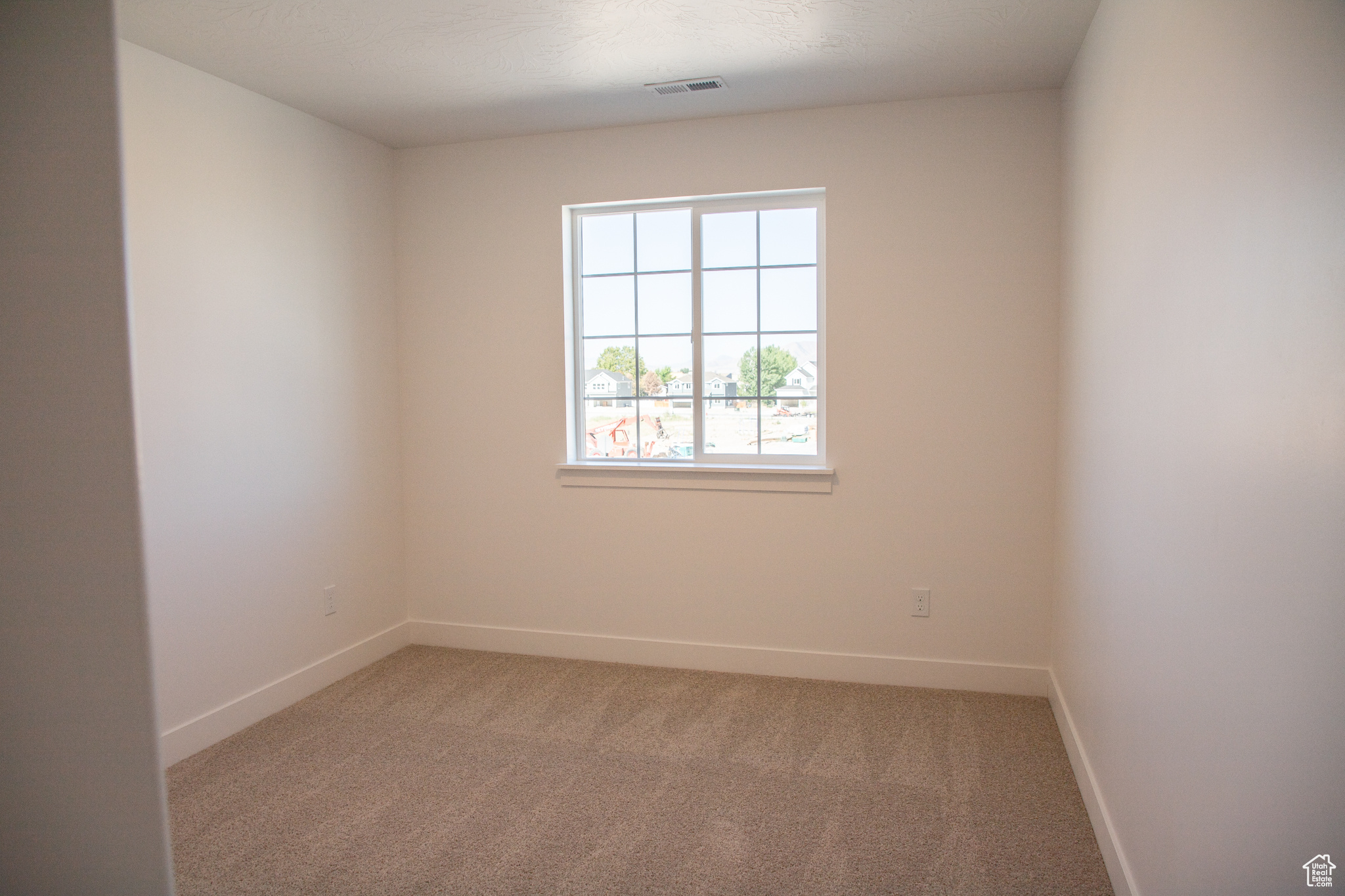 SALEM FIELDS - Residential