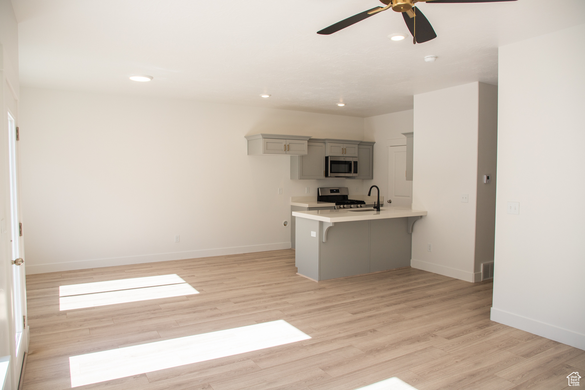 SALEM FIELDS - Residential