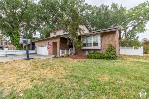 4223 S 600 W, OGDEN, UT 84405 - Image d2028d4d19d454f1224fbbb25fb3ea65/2402173976