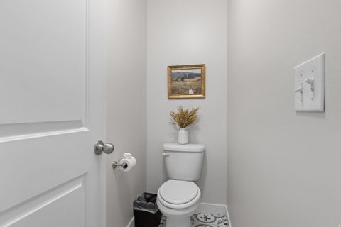 Tiny photo for 4028 E GAZELLE RUN, Eagle Mountain, UT 84005 (MLS # 2125666)