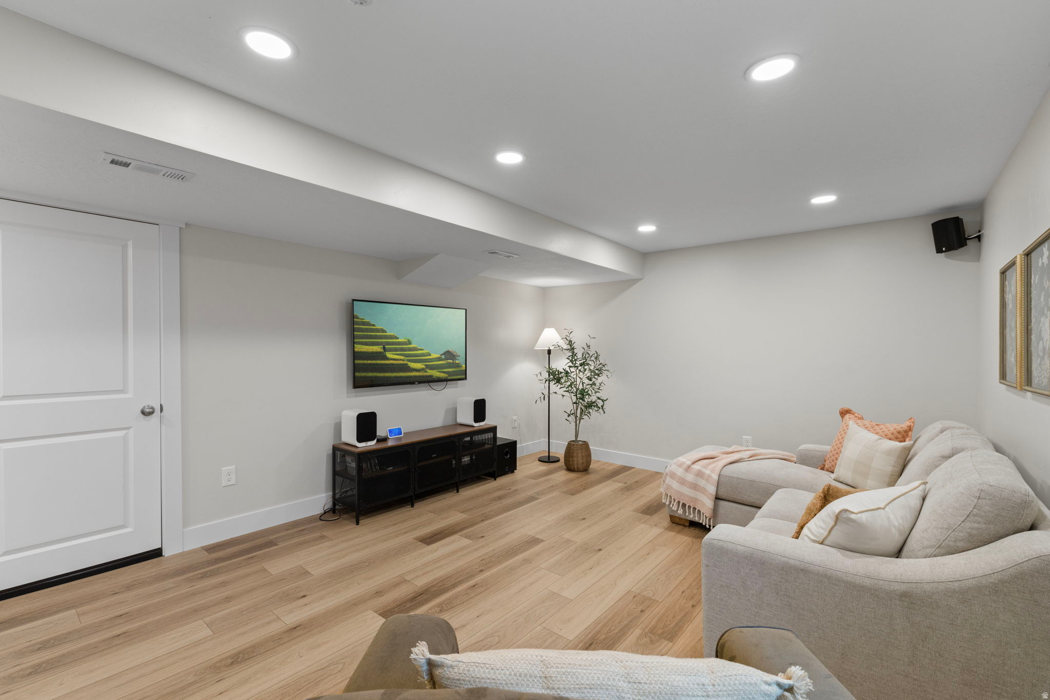 PARKSIDE - Residential