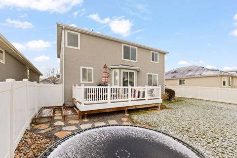 Tiny photo for 4028 E GAZELLE RUN, Eagle Mountain, UT 84005 (MLS # 2125666)