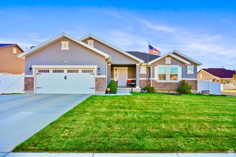Photo of 593 N 2040 E, Spanish Fork, UT 84660 (MLS # 2118887) Photo of 593 N 2040 E, Spanish Fork, UT 84660 (MLS # 2118887)