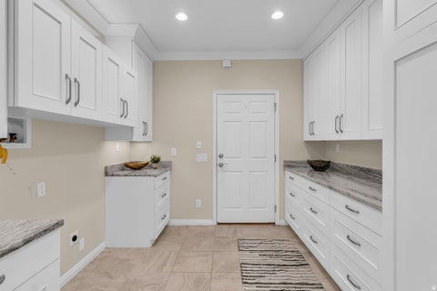 Tiny photo for 811 N GRANDRIDGE DR, Salt Lake City, UT 84103 (MLS # 2166145)