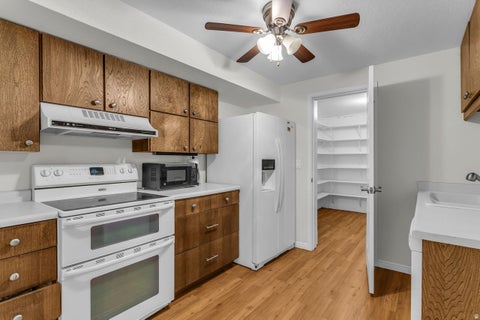Tiny photo for 811 N GRANDRIDGE DR, Salt Lake City, UT 84103 (MLS # 2166145)
