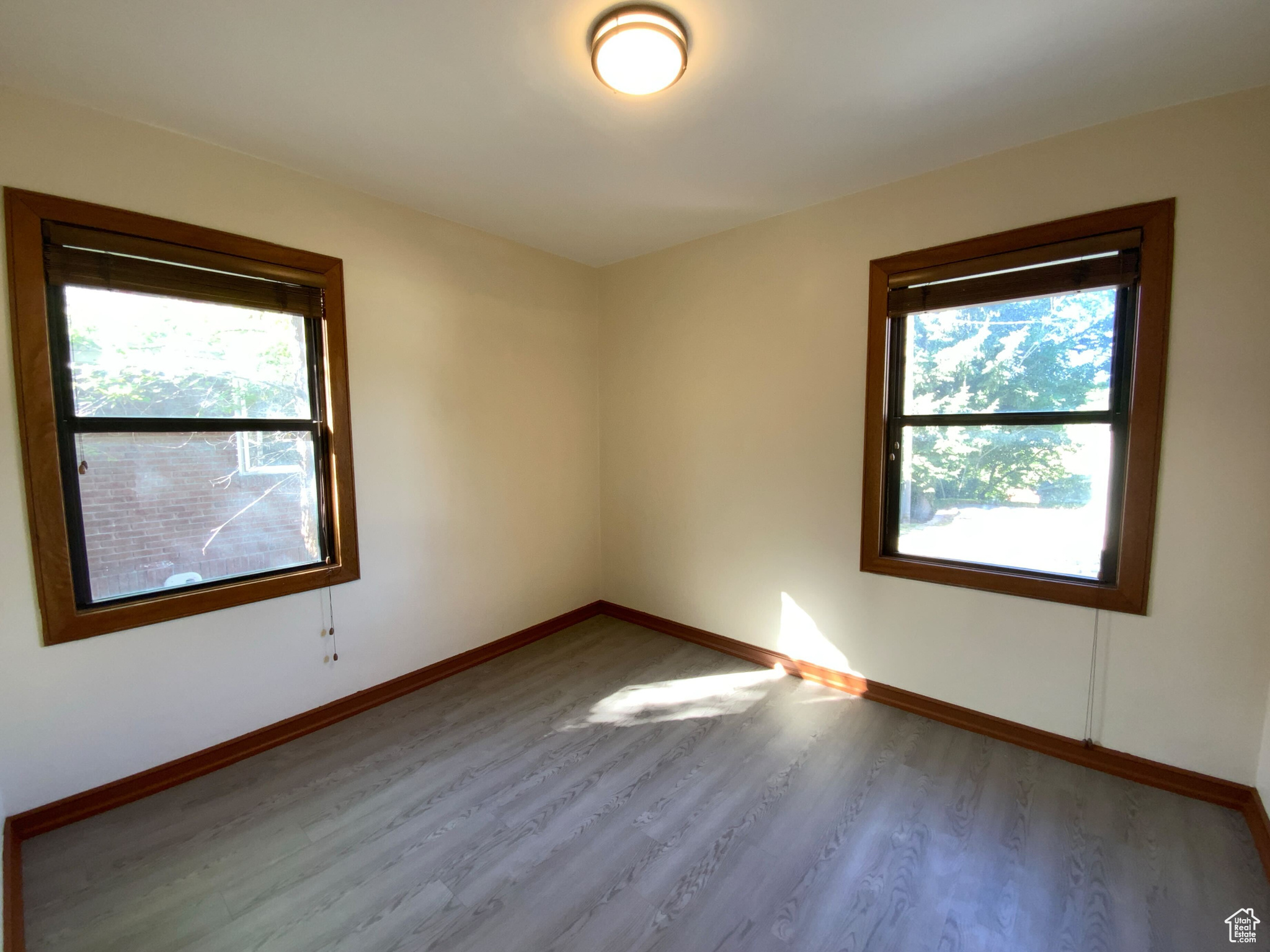 HAZLEMERE SUB - Residential