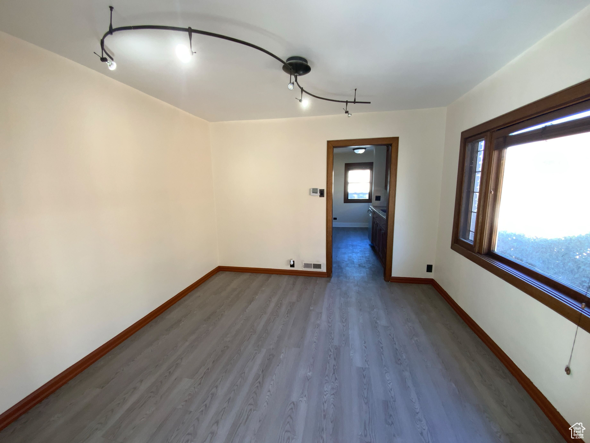 HAZLEMERE SUB - Residential