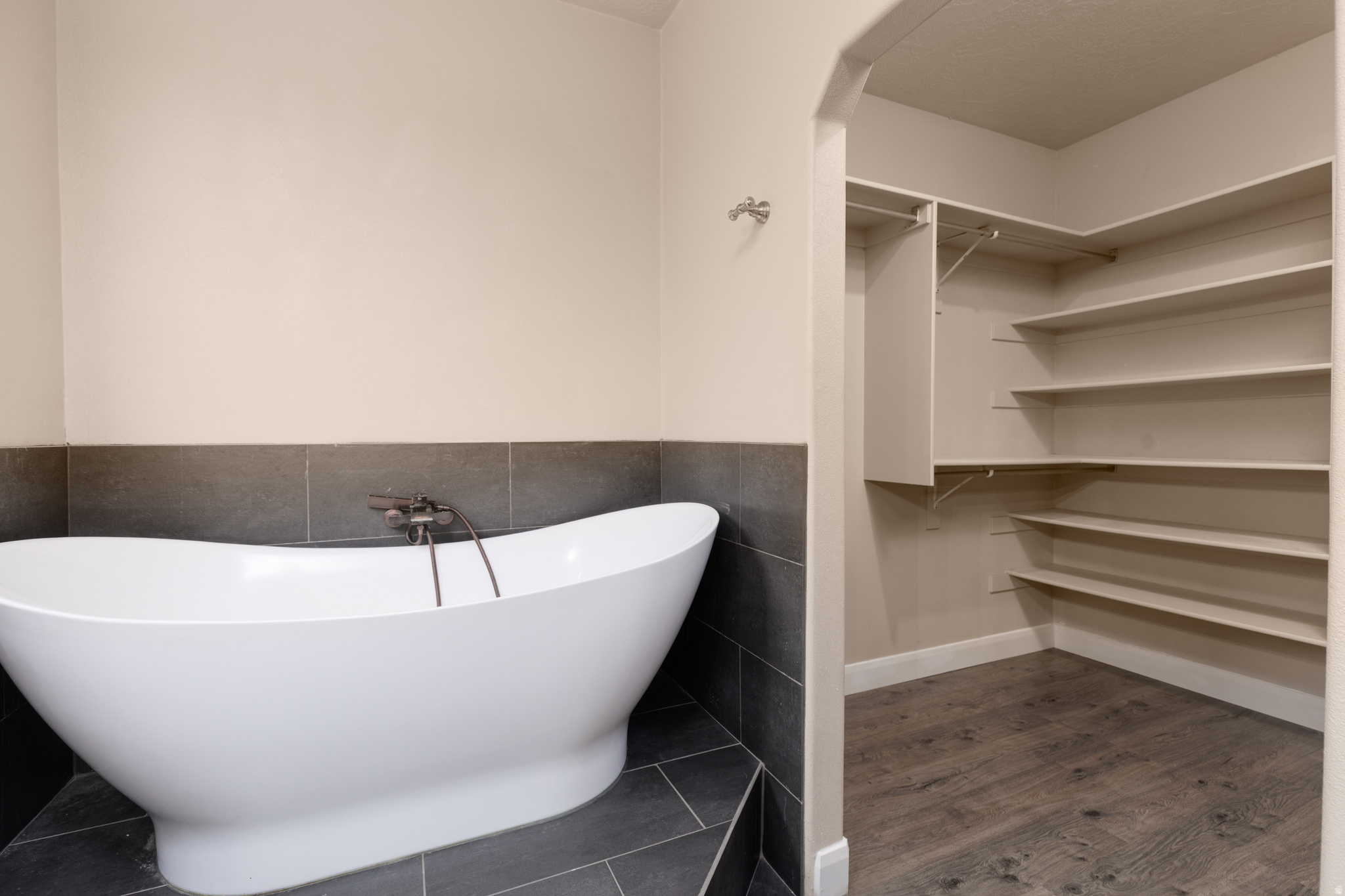 MESA VERDE - Residential