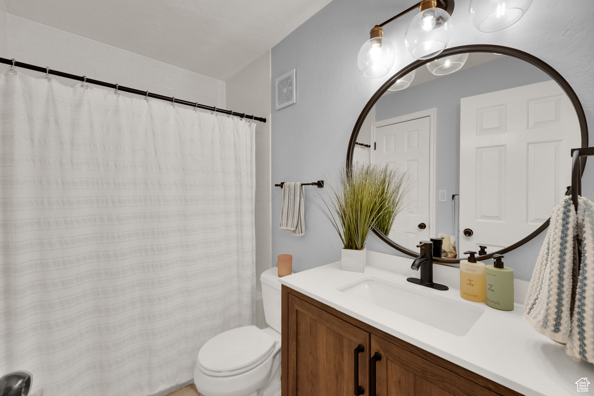 FAIRMEADOWS - Residential