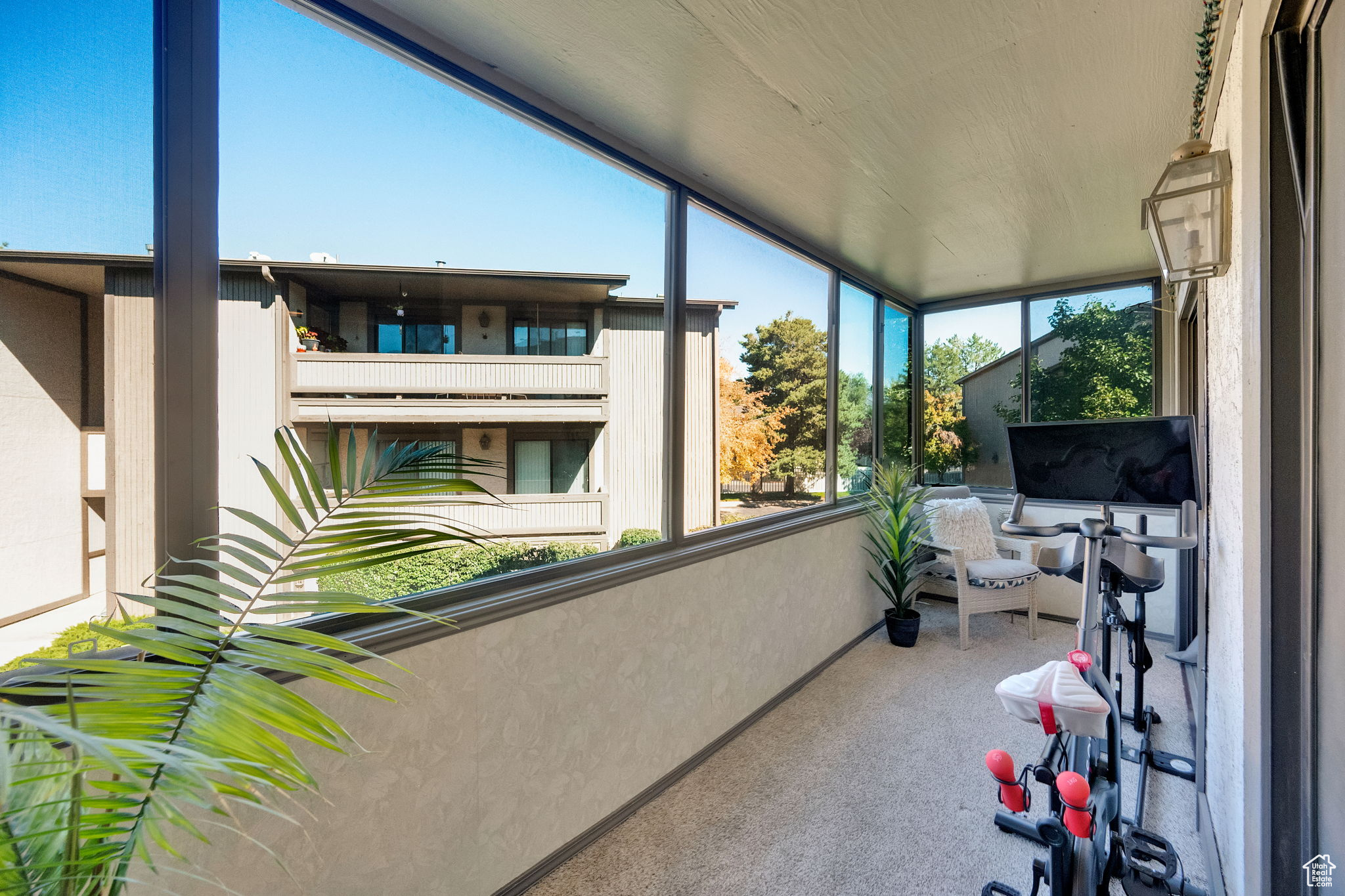 FAIRMEADOWS - Residential