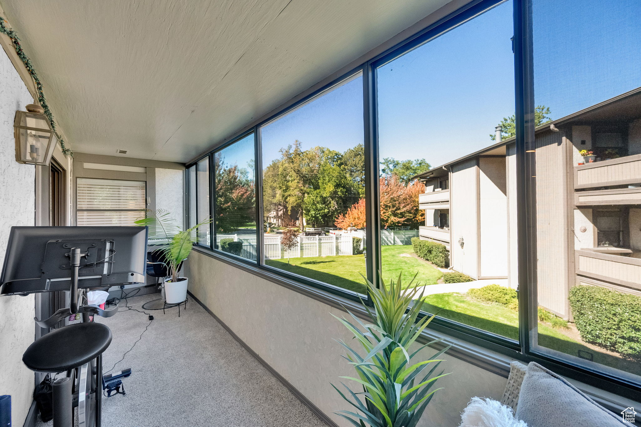 FAIRMEADOWS - Residential
