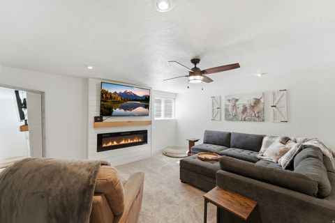 Tiny photo for 2561 WINDSONG LN, Heber City, UT 84032 (MLS # 2153788)