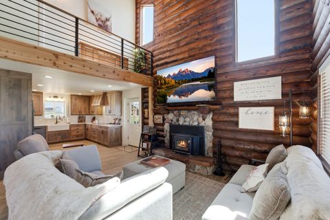 Tiny photo for 2561 WINDSONG LN, Heber City, UT 84032 (MLS # 2153788)