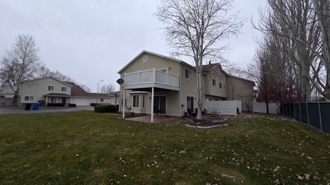 Tiny photo for 395 E 1530 N, North Logan, UT 84341 (MLS # 2127461)