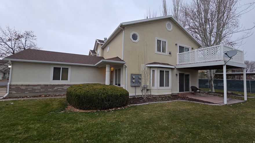 This well-located end-row townhouse offers the perfect blend of comfort, privacy, and convenience. Featuring two spacious bedrooms and a one-car garage, the home benefits from extra natural light and added privacy that comes with an end unit. Situated directly next to open space, you'll enjoy peaceful views and a sense of separation rarely found in townhouse living. At the same time, the location is just minutes from shopping, dining, schools, and everyday conveniences, making daily errands quick and easy. A great opportunity for low-maintenance living in a setting that feels both connected and serene.