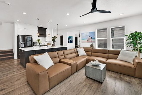 Tiny photo for 1951 W JOSEPH ACRES RD, Kaysville, UT 84037 (MLS # 2150289)