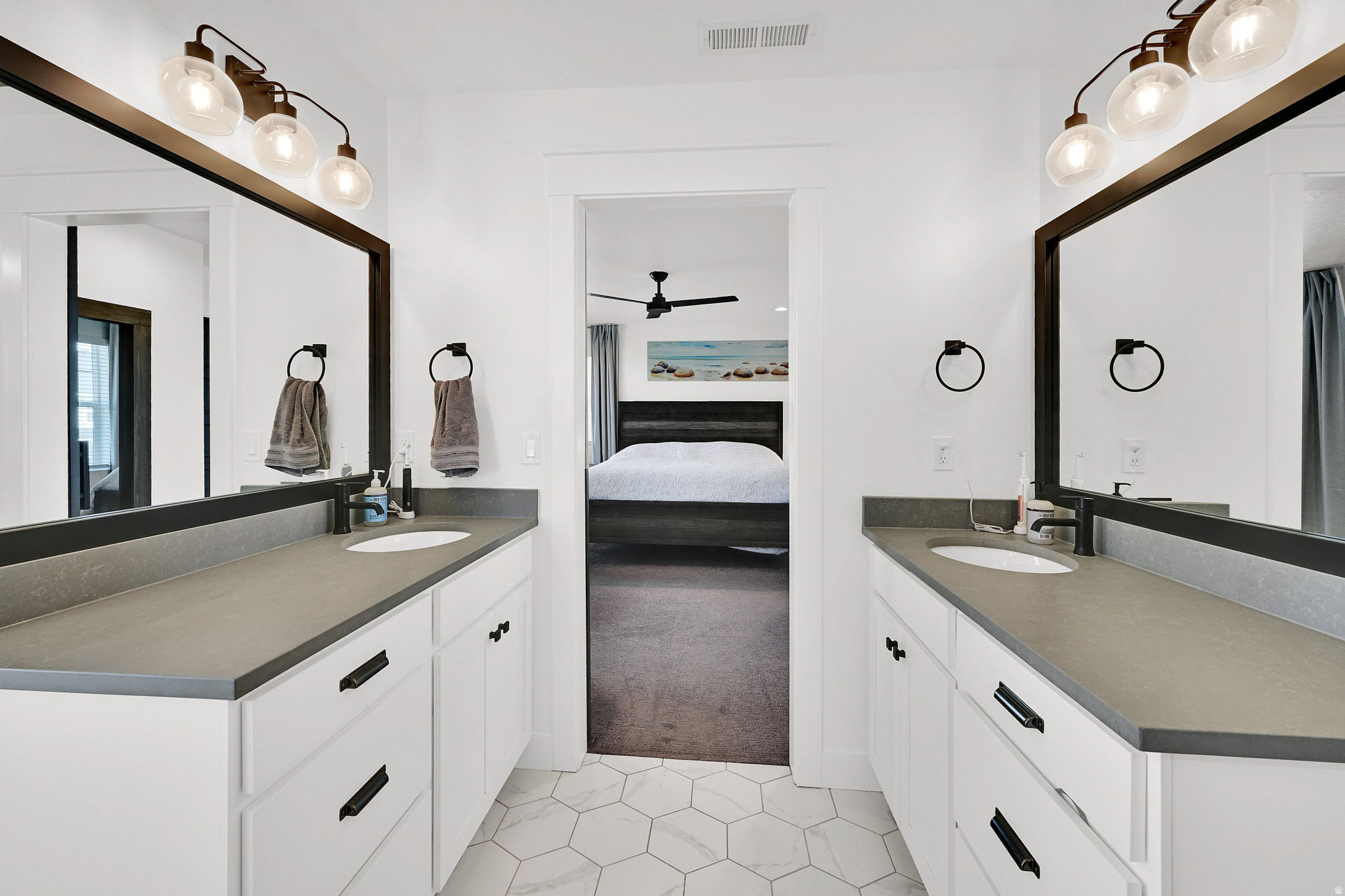 HILL FARMS - Residential