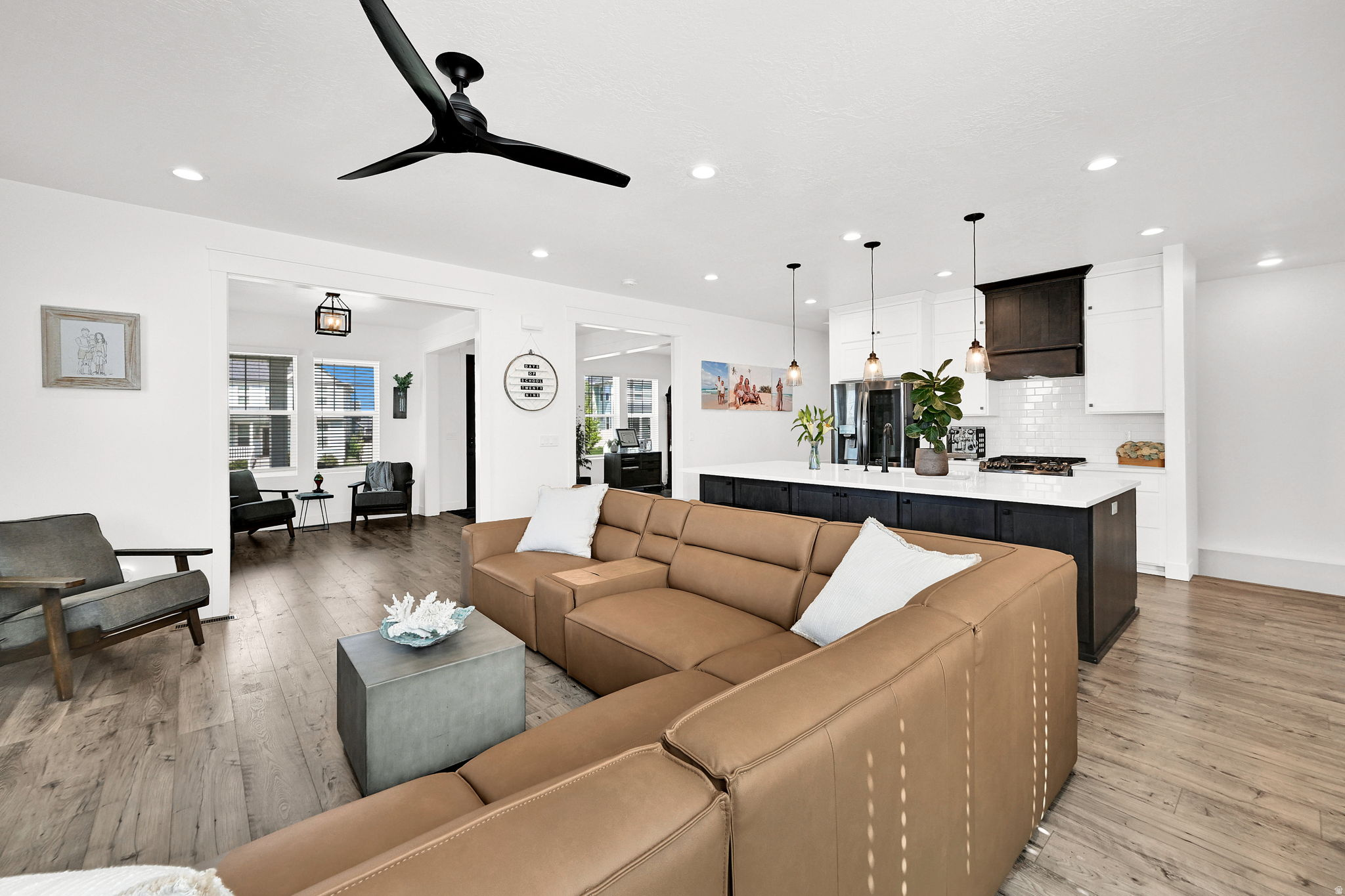 HILL FARMS - Residential