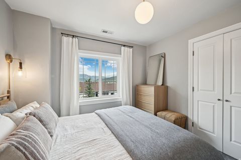 Tiny photo for 17 W 300 S, Midway, UT 84049 (MLS # 2173393)