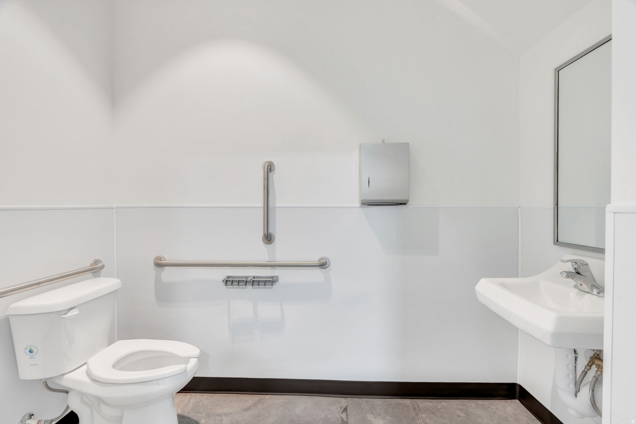 THE LANDING - Commercial Lease