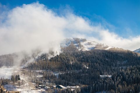 Tiny photo for 8939 MOONSHADOW CT, Park City, UT 84060 (MLS # 2127159)