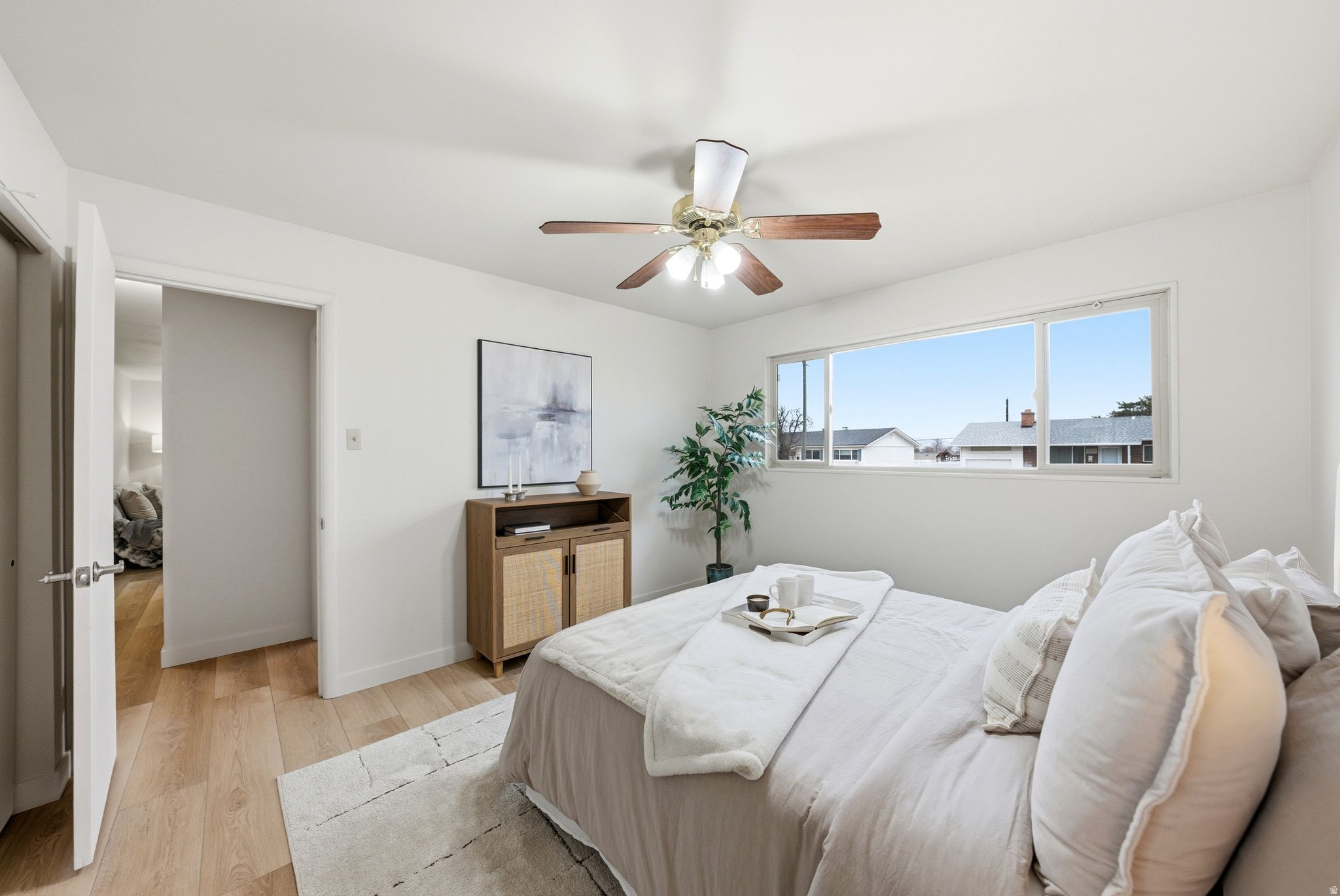 WHITE CITY - Residential