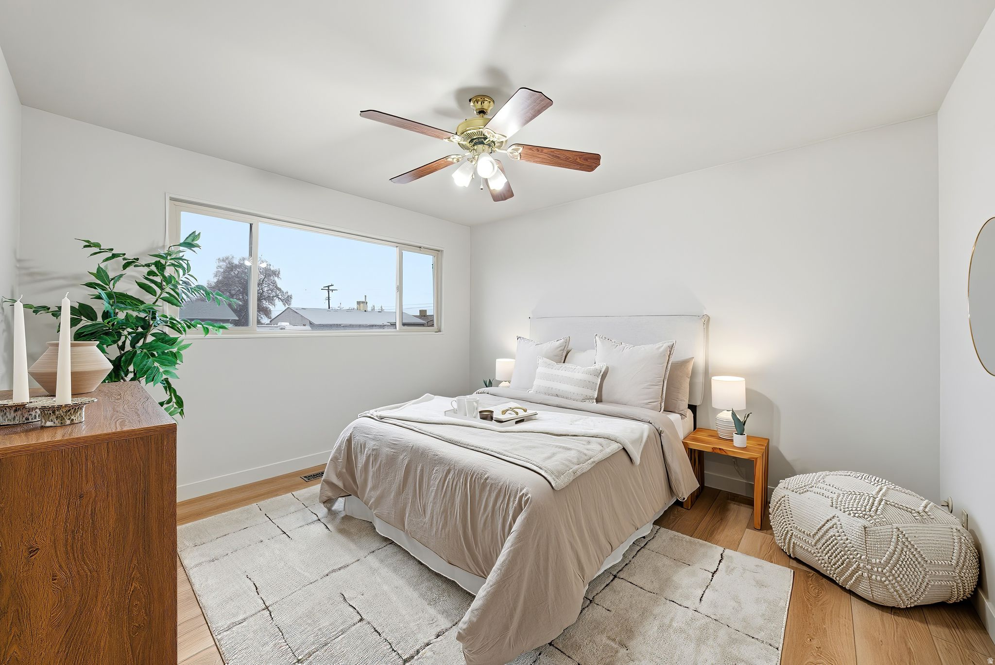 WHITE CITY - Residential