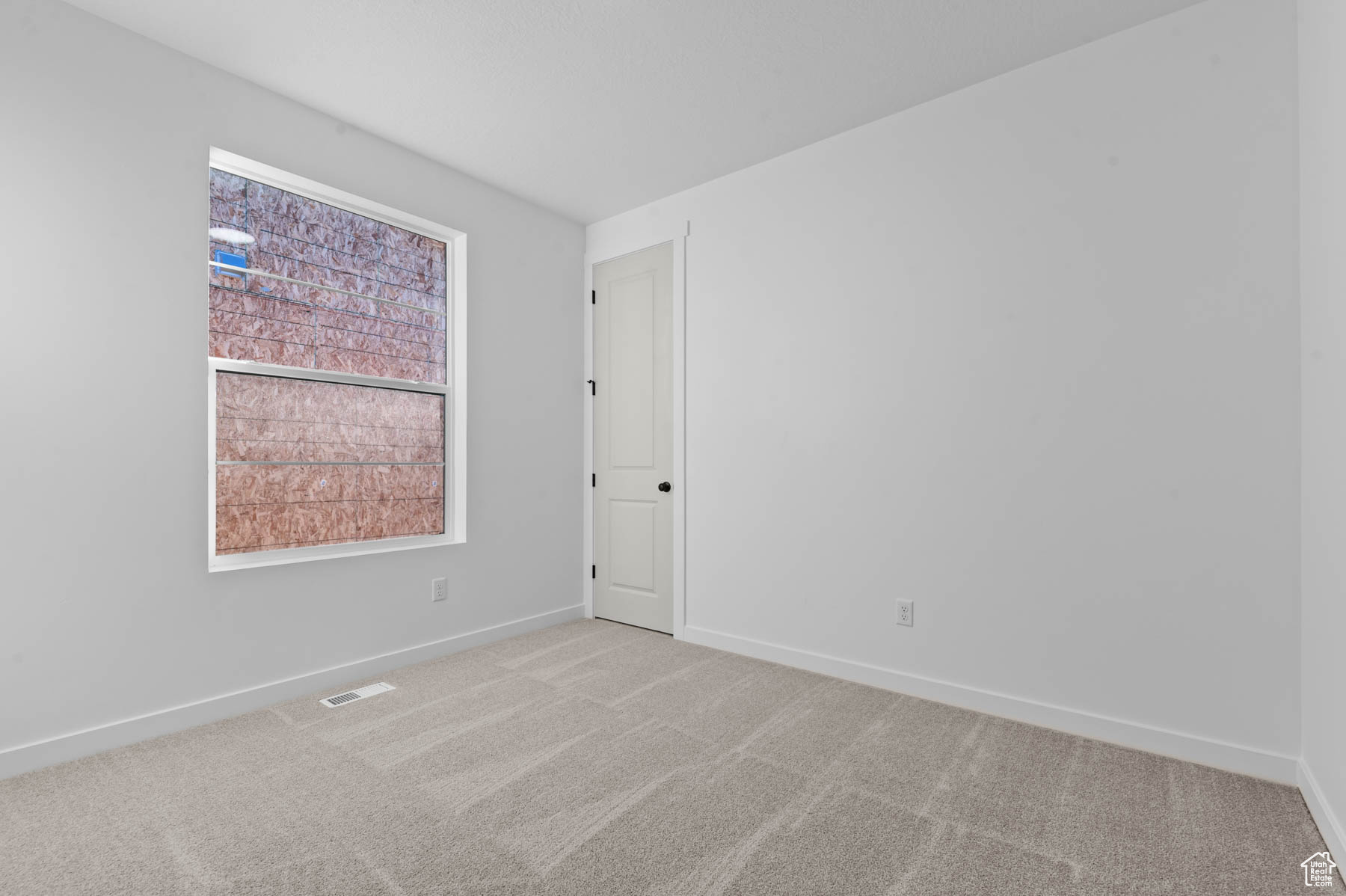 BROADVIEW SHORES COTTAGES 802 - Residential