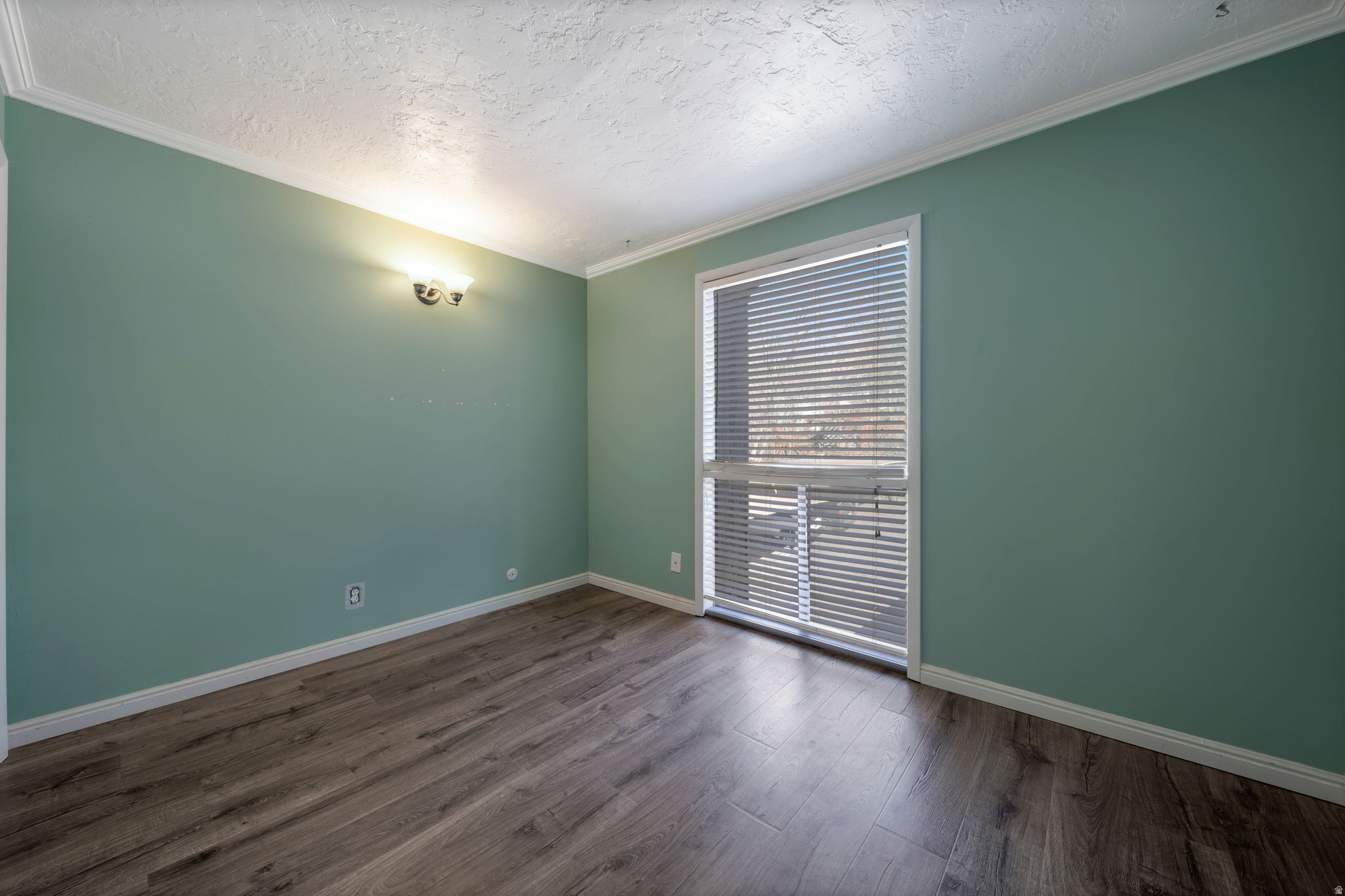 CAPITOL GARDENS - Residential