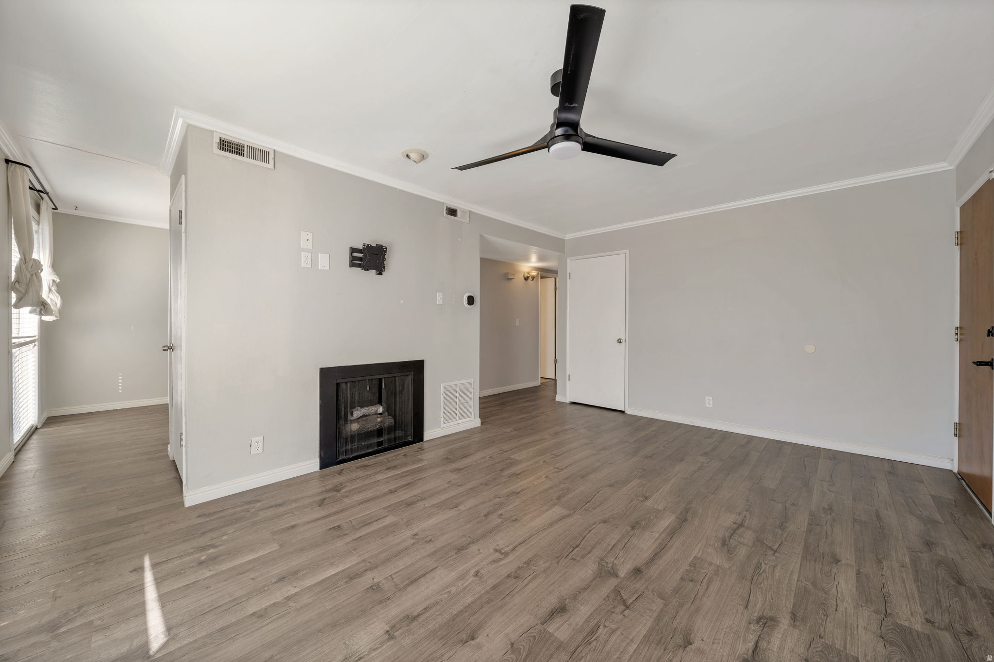 CAPITOL GARDENS - Residential