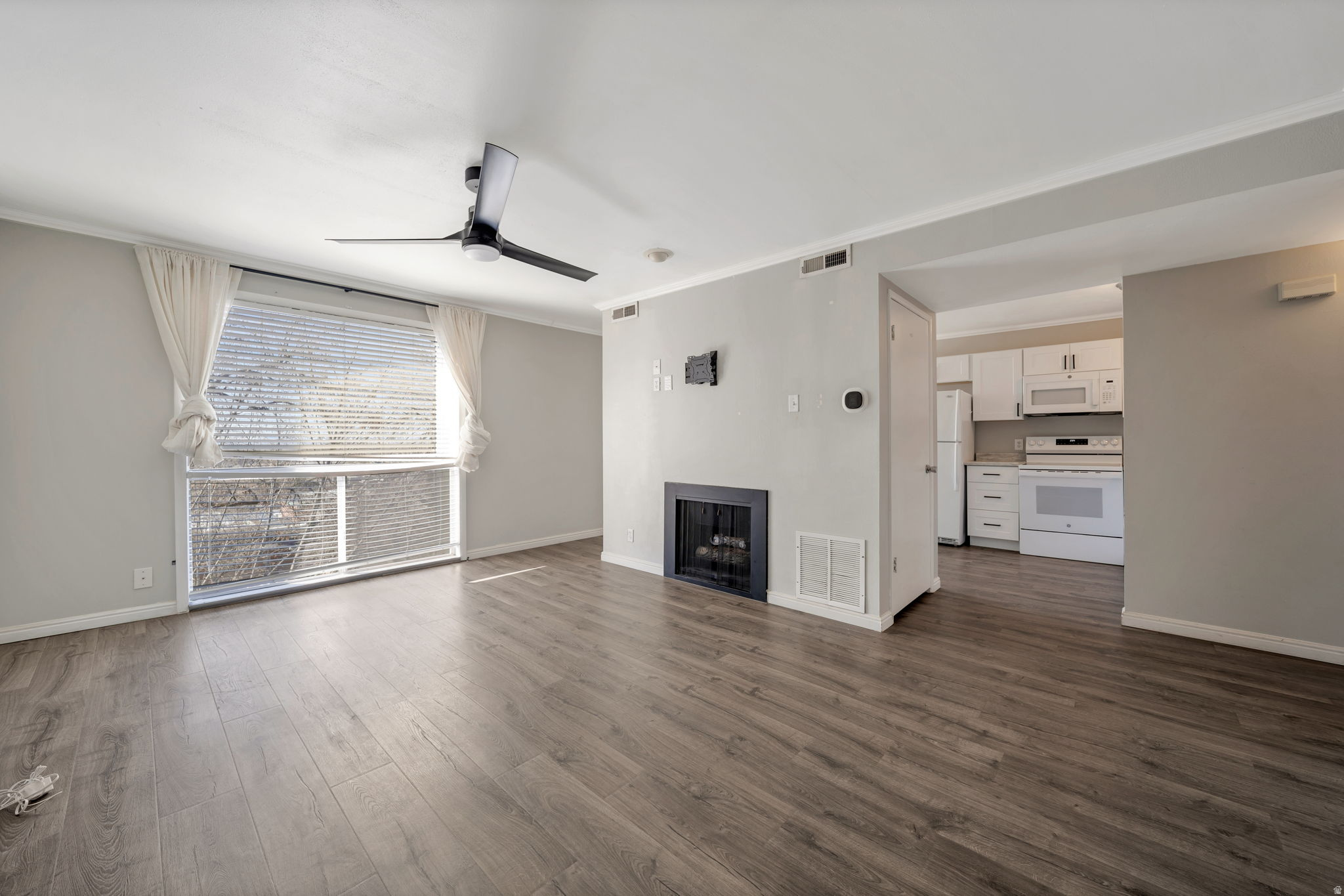 CAPITOL GARDENS - Residential