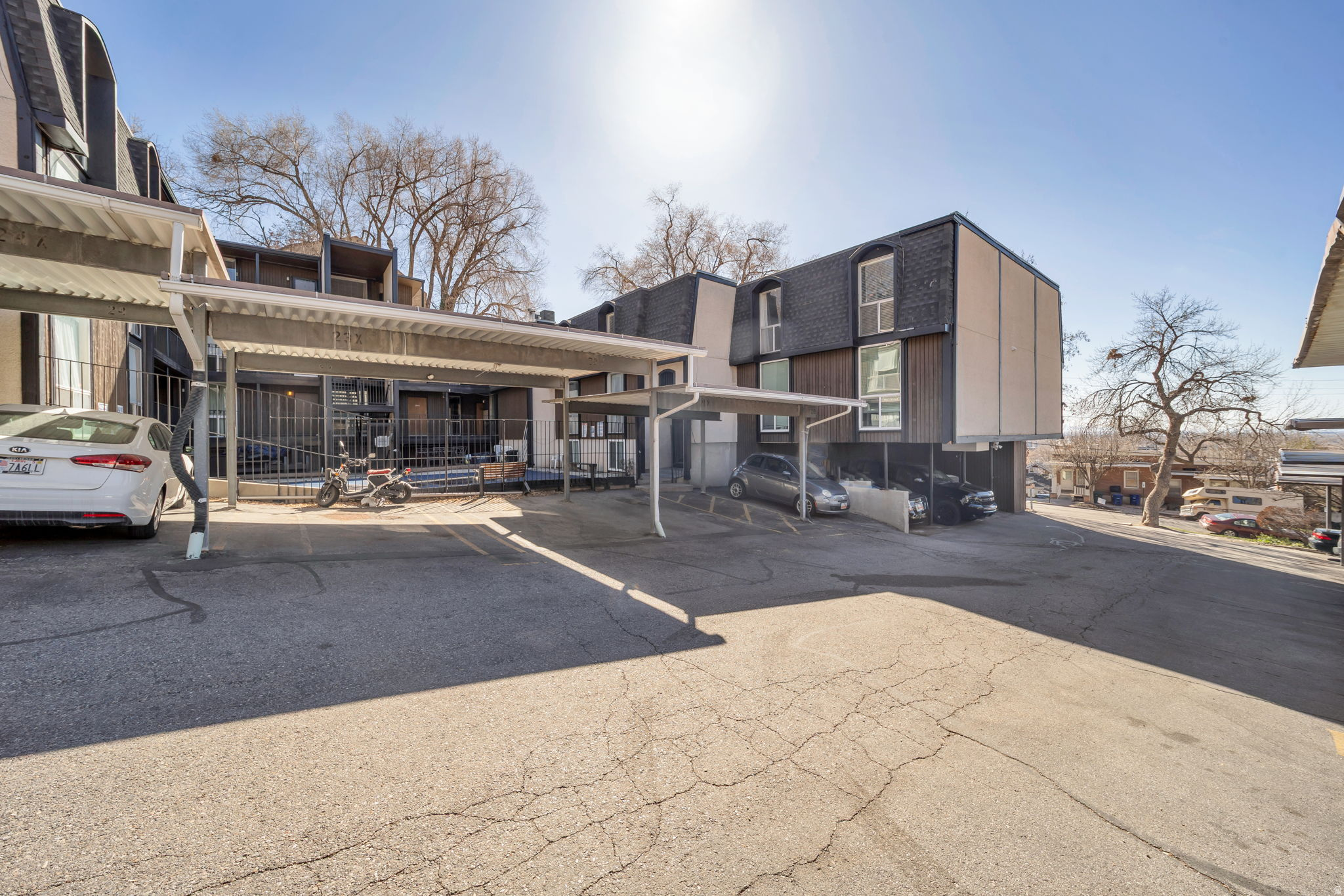 CAPITOL GARDENS - Residential