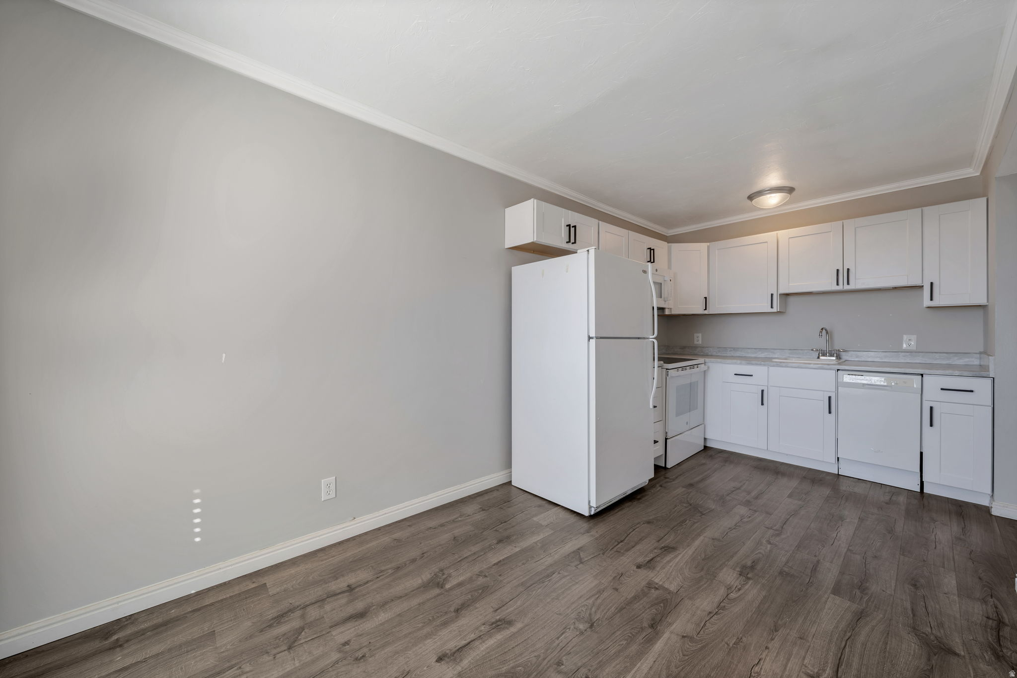 CAPITOL GARDENS - Residential