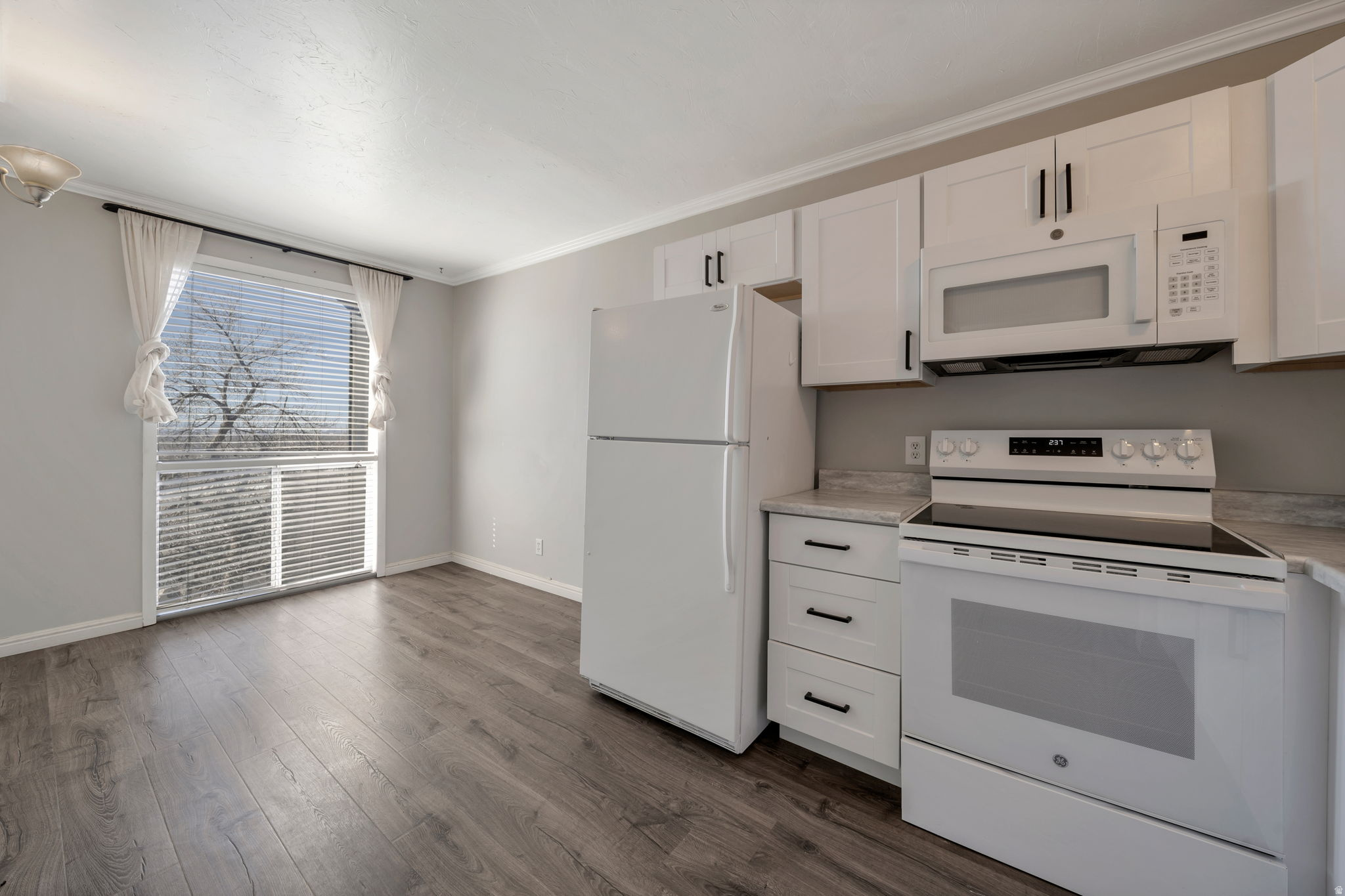 CAPITOL GARDENS - Residential