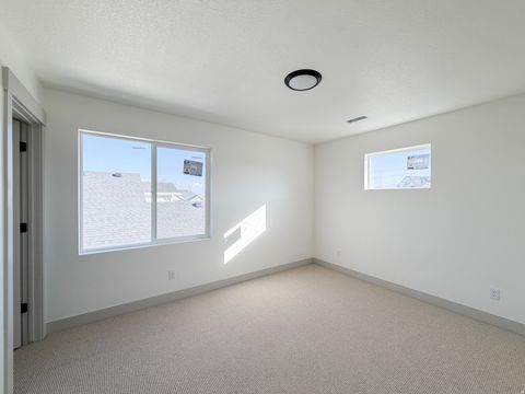 Tiny photo for 6976 W HAZEL OAK CT #226, Herriman, UT 84096 (MLS # 2086946)