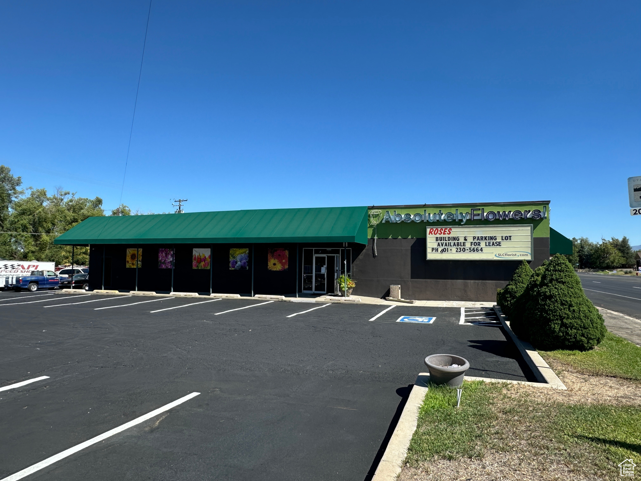 PERRY SUB - Commercial Lease