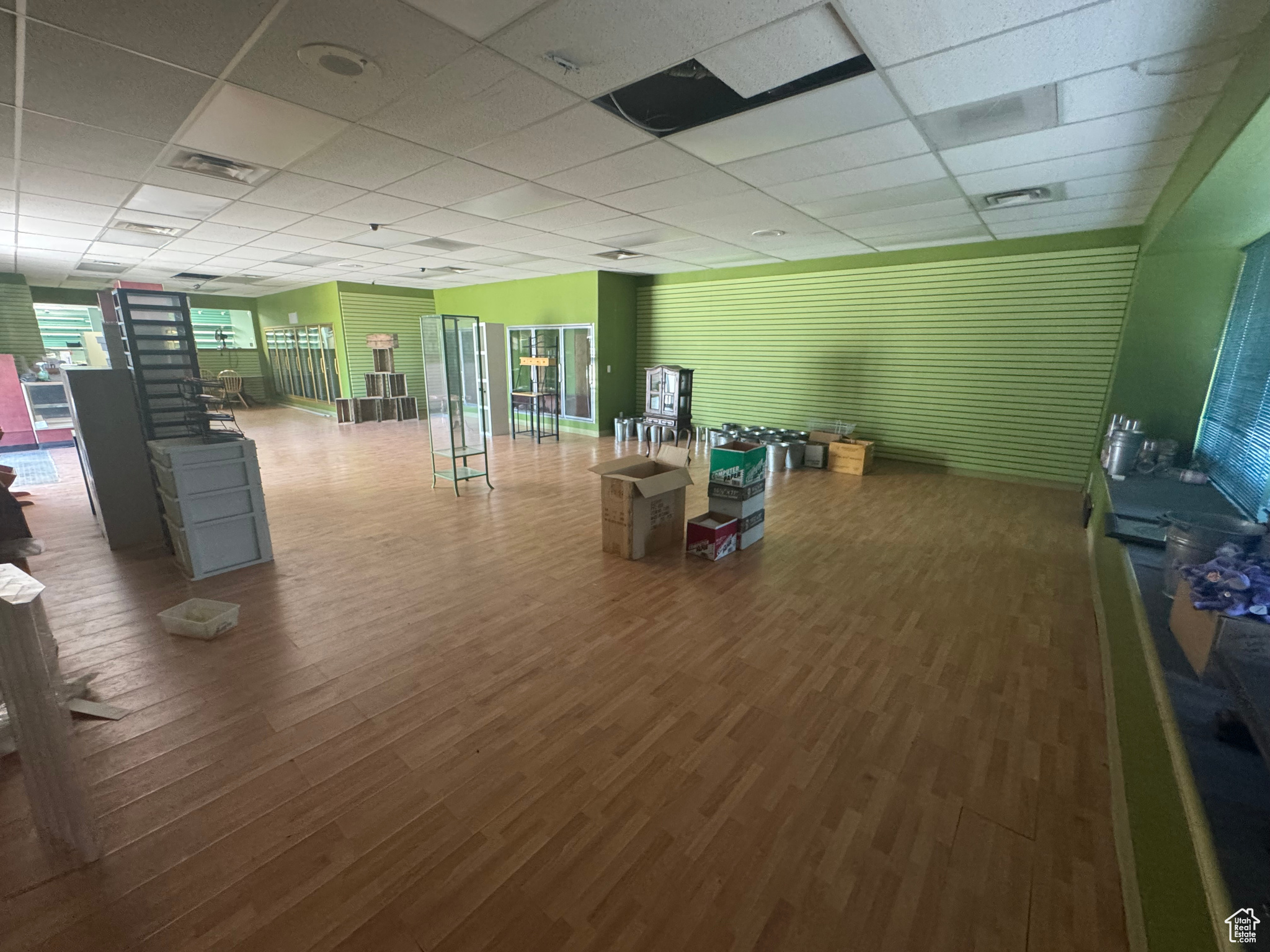 PERRY SUB - Commercial Lease