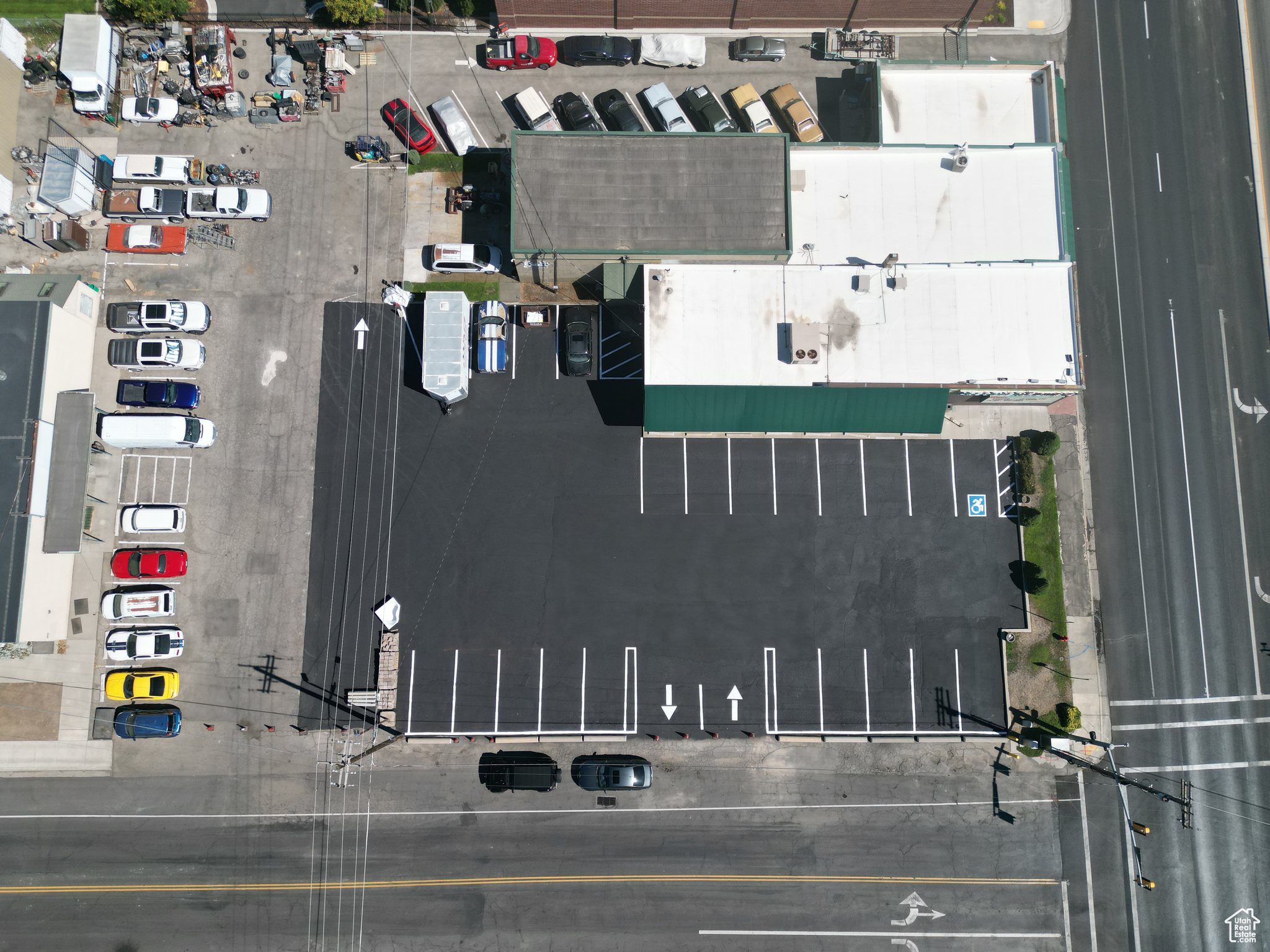 PERRY SUB - Commercial Lease