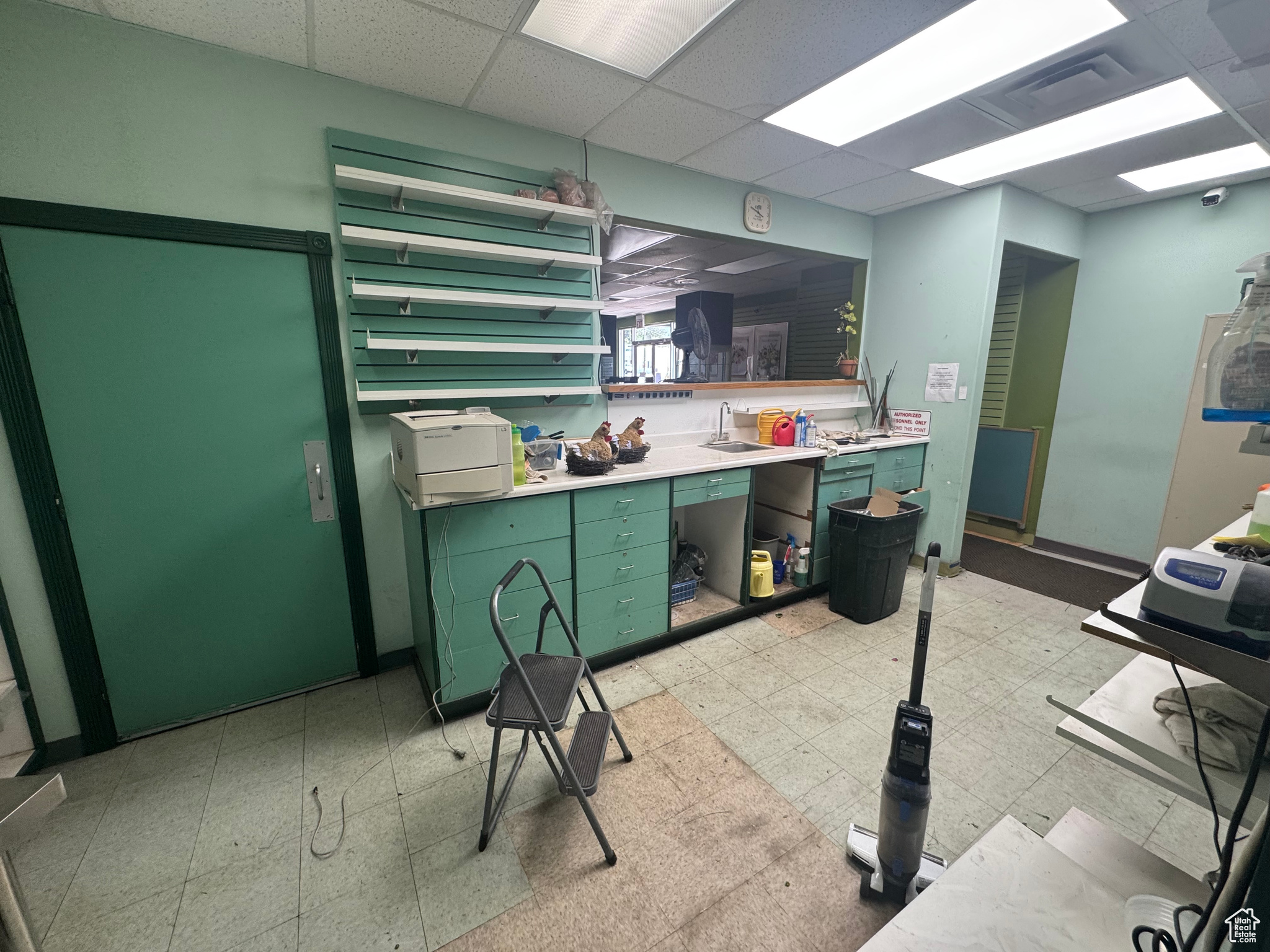 PERRY SUB - Commercial Lease